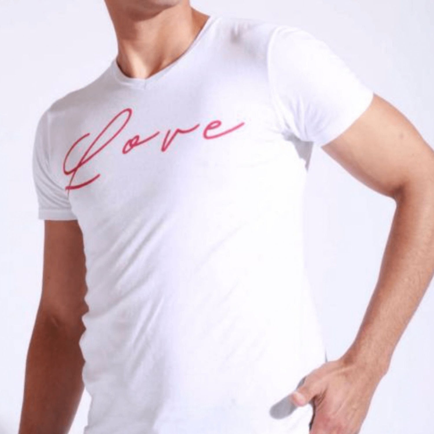 PLAYERA LOVE GALO BERTIN